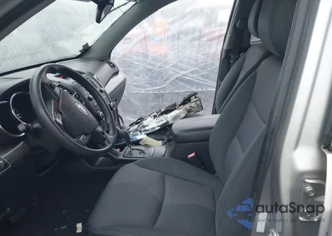 2013 Kia Sorento Lx from USA, damaged, VIN 5XYKT3A65DG407719